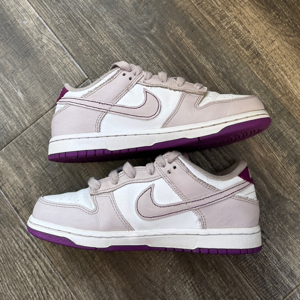 Nike dunk low platinum violet 2y - Picture 2 of 6